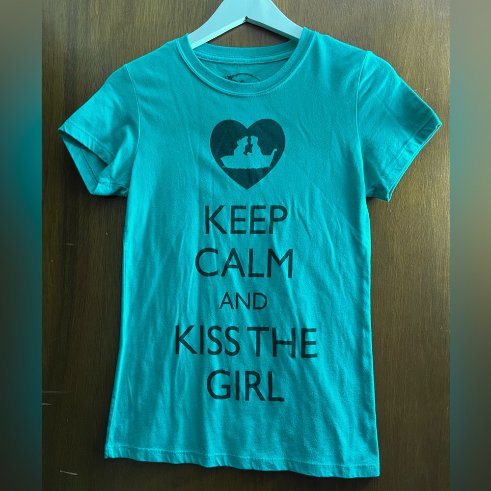 Disney Little Mermaid Teal Tee - Keep Calm and Kiss the Girl - Medium